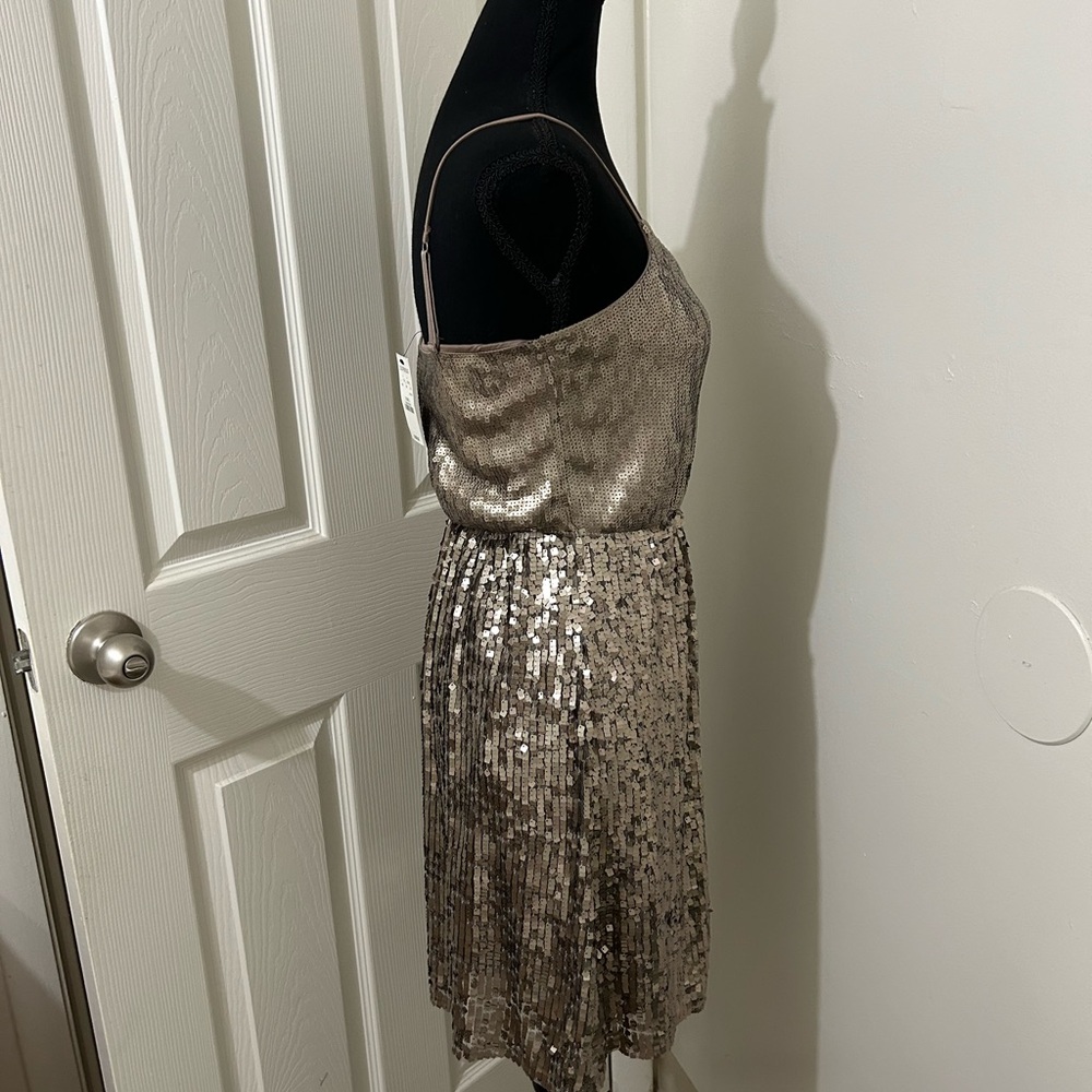 NWT Express Sequined Mini Dress Perfect For Holidays Size XS - Picture 4 of 12